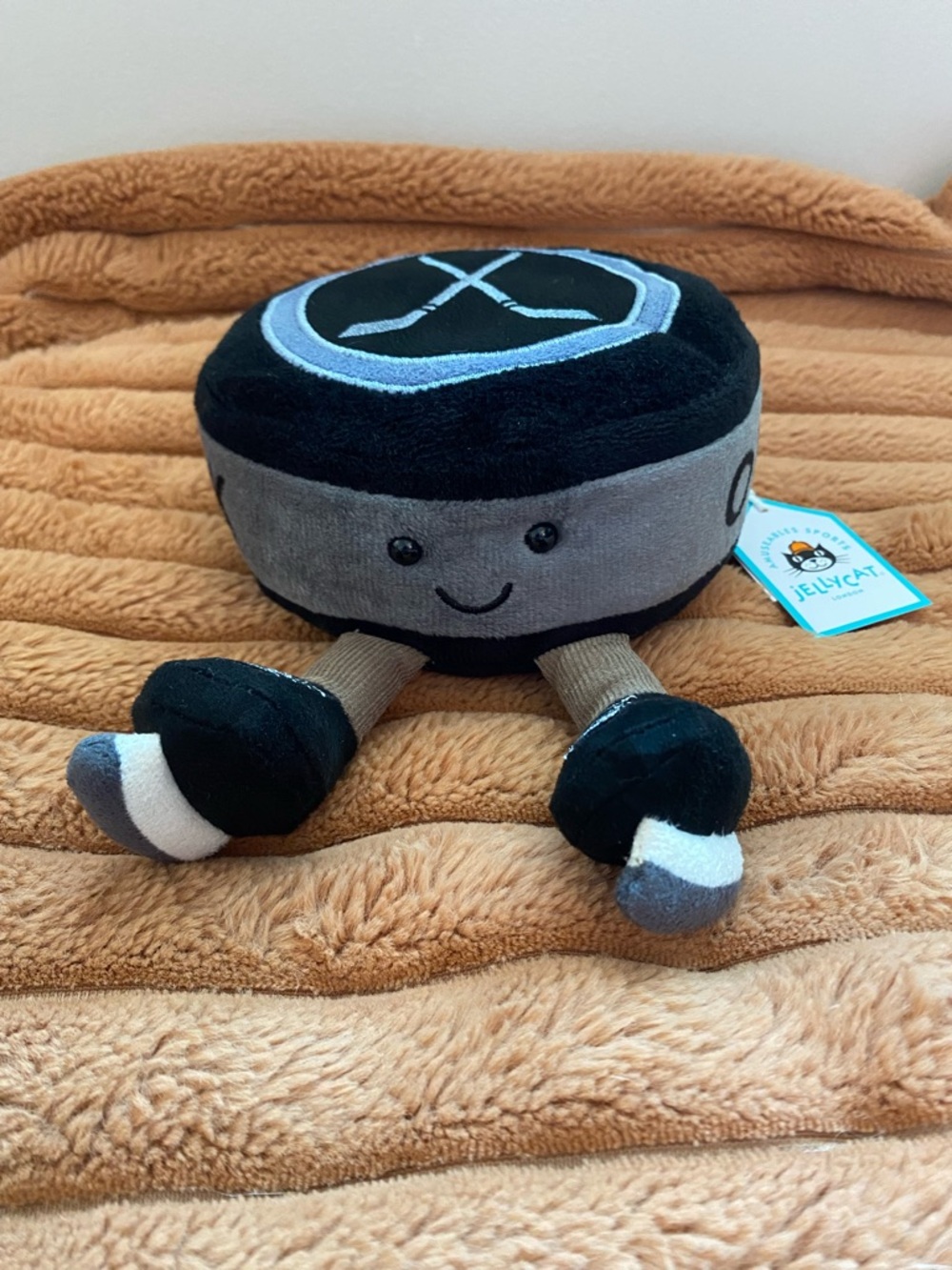 🔴SOLD!🔴 Jellycat Amuseables Ice Hockey Puck